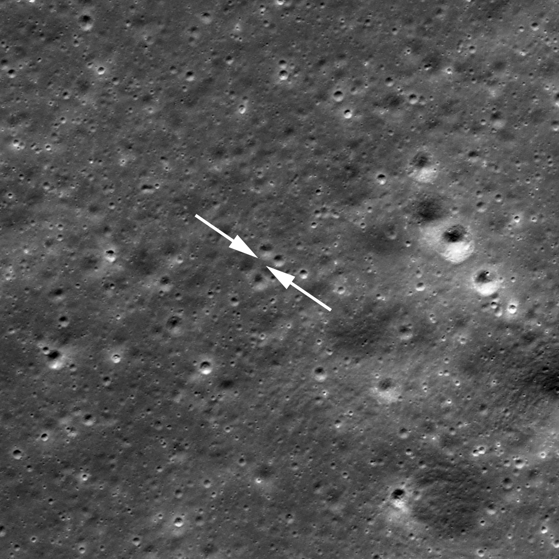 Landing site between arrows M1298916428LR