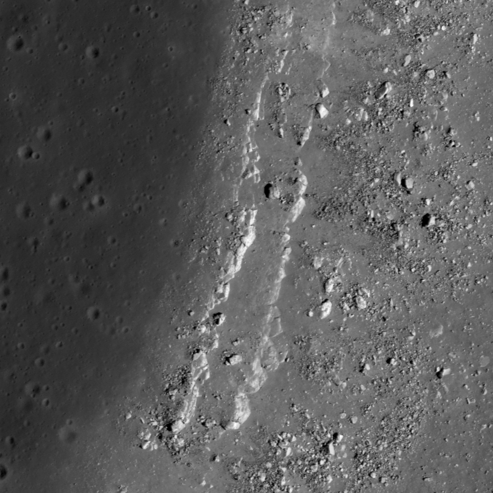 Layers near Apollo 15 landing site